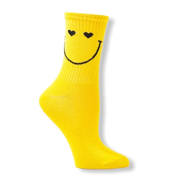 Forever 21 Accessories - ❣️3/$15❣️ SMILEY FACE print crew Socks